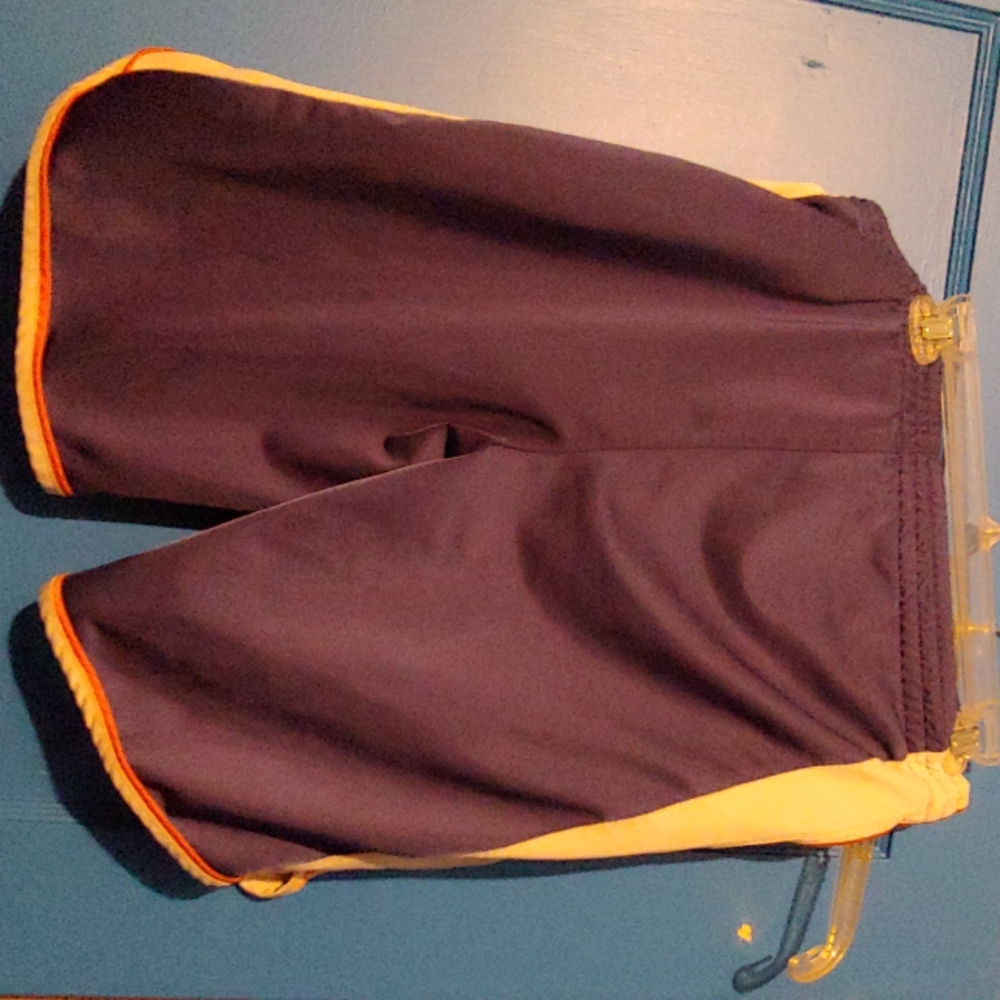Basketball Reebox shorts - Picture 3 of 3